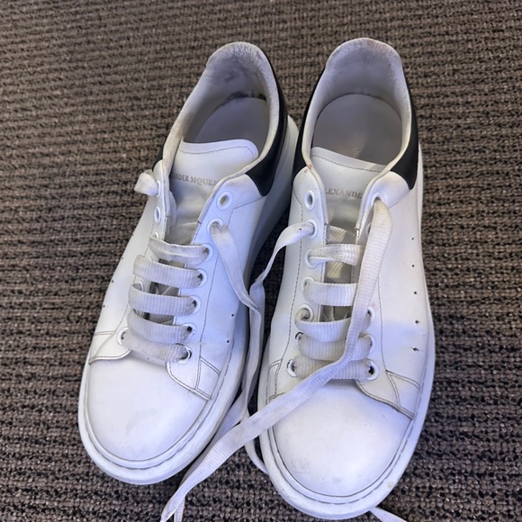 ALEXANDER MCQUEEN SNEAKERS - Picture 4 of 5
